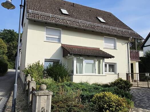 Wohnung zur Miete 383 € 2 Zimmer 61 m² EG frei ab sofort Waldstraße 40 Droyßig Droyßig 06722