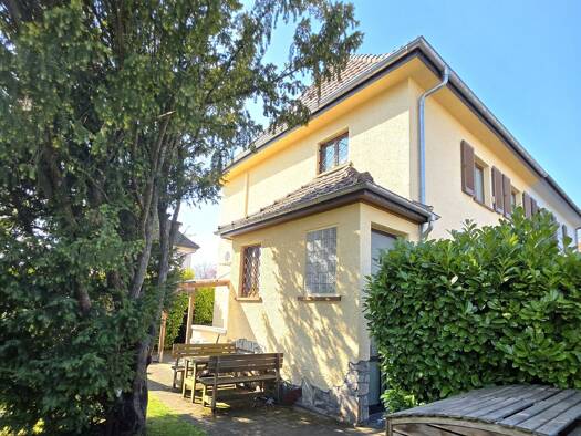 Doppelhaushälfte zum Kauf provisionsfrei 595.000 € 3,5 Zimmer 96 m² 390 m² Grundstück frei ab sofort Berliner Straße 2 Oberursel Oberursel 61440