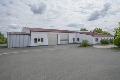 Lagerhalle zur Miete 4.800 € 797 m² Lagerfläche teilbar ab 200 m² Münchaurach Aurachtal 91086