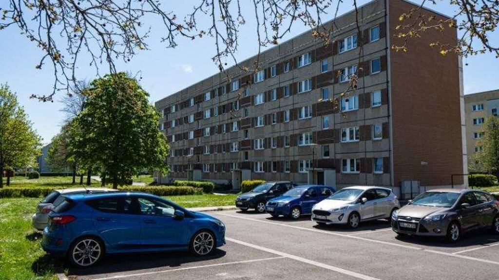 Wohnung zur Miete 323 € 3 Zimmer 58,7 m² 3. Geschoss Pfeilergraben 69 Aschersleben 06449