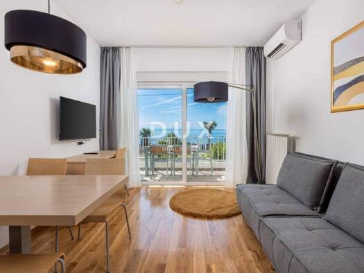Wohnung zur Miete 850 € 2 Zimmer 46 m² Ičići