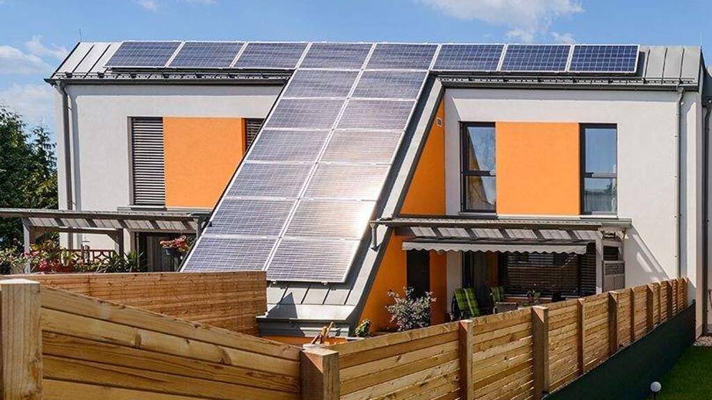 Reihenmittelhaus zur Miete 838 € 98,3 m² Europasiedlung 301 Alberndorf 2054