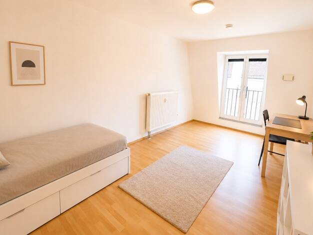 Studio zum Kauf 165.000 € 1 Zimmer 24 m² 3. Geschoss Innenstadt Erlangen 91052