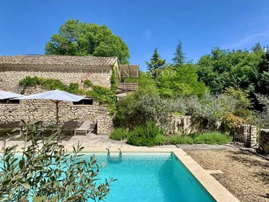 Einfamilienhaus zum Kauf provisionsfrei 1.206.400 € 14 Zimmer 253 m² 2.310 m² Grundstück Gordes 84220