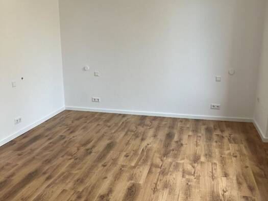 Wohnung zur Miete 550 € 2 Zimmer 77 m² 1. Geschoss frei ab sofort Rotenburger Straße 16 Schinkel Osnabrück 49084