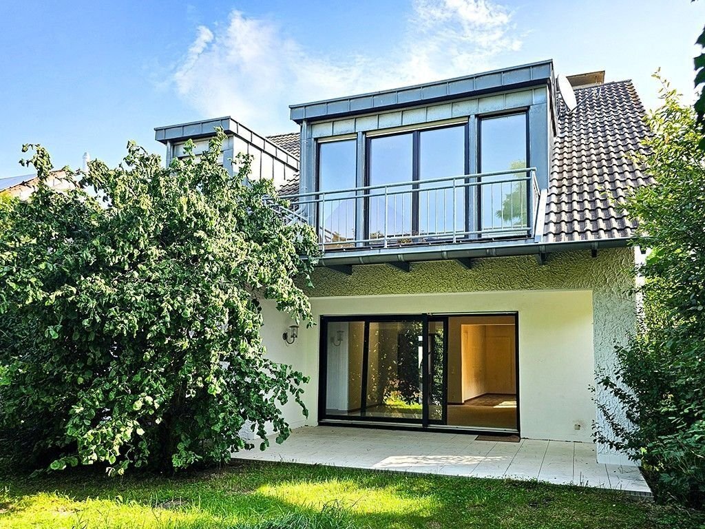 Einfamilienhaus zum Kauf 419.000 € 6 Zimmer 184 m²<br/>Wohnfläche 526 m²<br/>Grundstück Holzweiler Grafschaft 53501