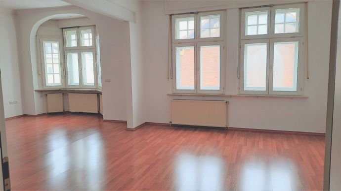 Bürofläche zur Miete 7,50 € 6 Zimmer 150 m²<br/>Bürofläche Bahnhof - Moosbürg Weiden in der Oberpfalz 92637