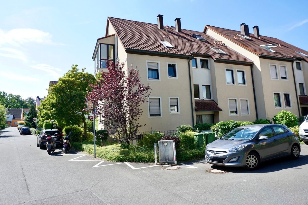 Wohnung zum Kauf 245.000 € 2 Zimmer 57,2 m²<br/>Wohnfläche 2.<br/>Geschoss Zirndorf Zirndorf 90513