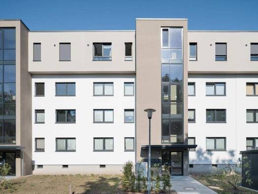 Wohnung zur Miete 676 € 2 Zimmer 68,3 m² 3. Geschoss Lüneburger Ring 15 Vorsfelde Wolfsburg 38448