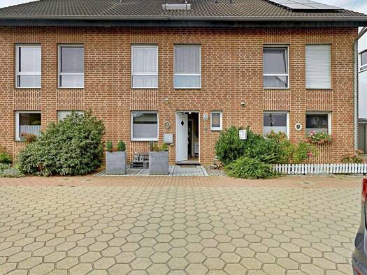 Reihenmittelhaus zum Kauf 399.000 € 5 Zimmer 109 m² 191 m² Grundstück frei ab 02.03.2026 Hochstraß Moers 47443