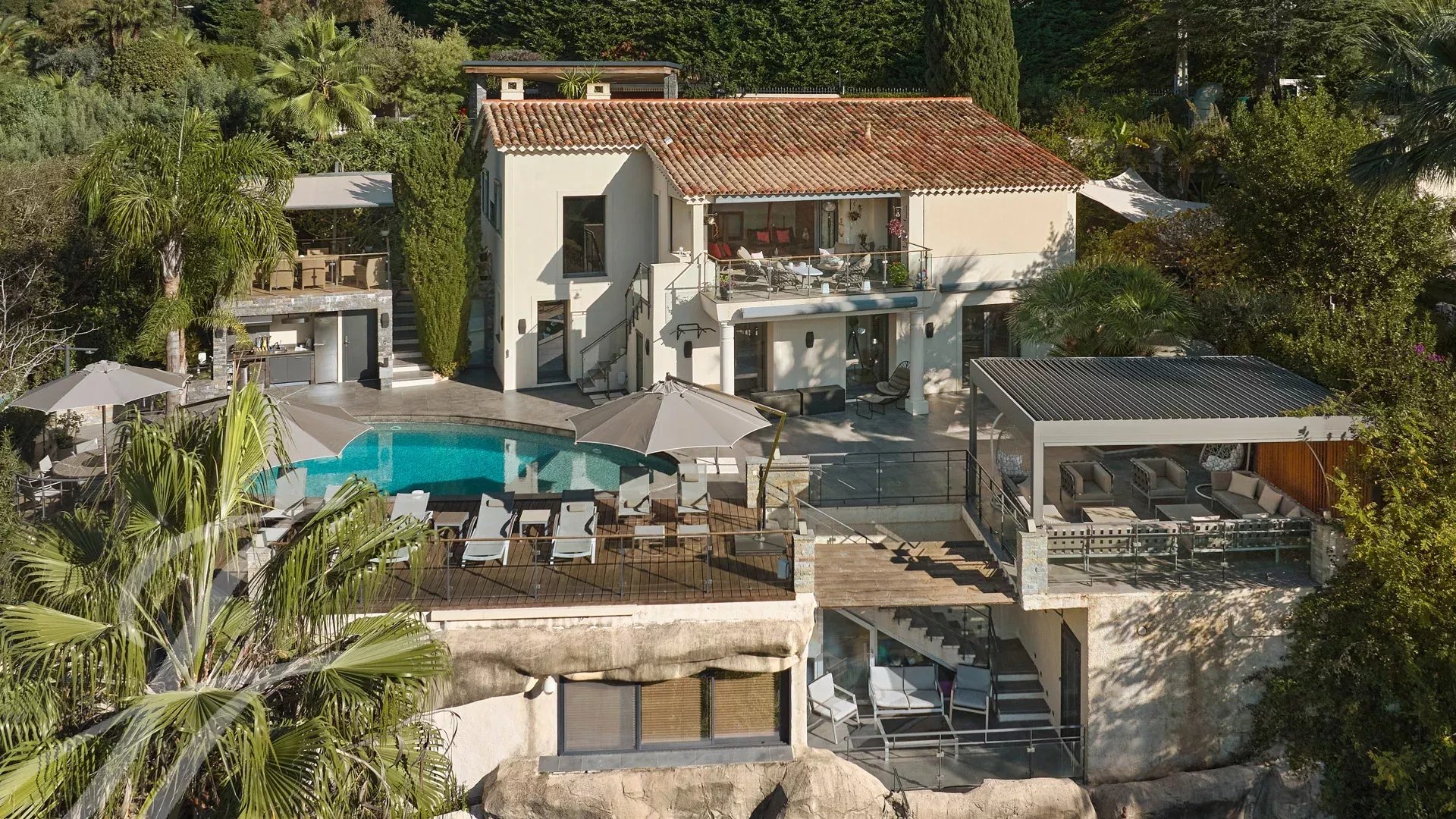 Einfamilienhaus zum Kauf provisionsfrei 4.960.000 € 7 Zimmer 249,6 m²<br/>Wohnfläche 2.185 m²<br/>Grundstück La Maure-Super Cannes Vallauris 06220