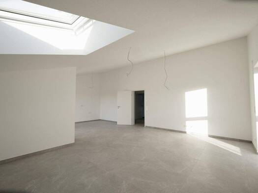 Penthouse zur Miete 1.540 € 4 Zimmer 140 m² frei ab 01.03.2026 Kirchberg Kirchberg an der Jagst 74592