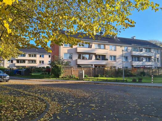 Wohnung zum Kauf provisionsfrei 174.900 € 3 Zimmer 60,2 m² 3 Geschosse frei ab sofort Uetersen 25436