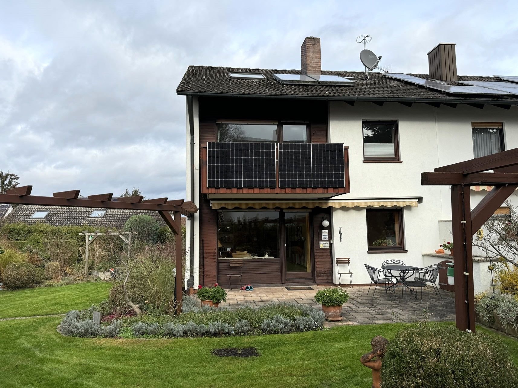 Haus zum Kauf 640.000 € 5 Zimmer 130 m²<br/>Wohnfläche 481 m²<br/>Grundstück Frauenaurach Erlangen 91056