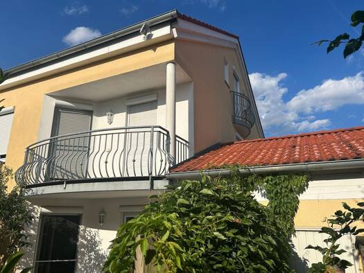 Doppelhaushälfte zum Kauf provisionsfrei 479.000 € 5 Zimmer 165 m² 330 m² Grundstück frei ab 15.08.2026 Franz-Schubert-Straße 7 b Wald a. d. Alz Garching an der Alz 84518