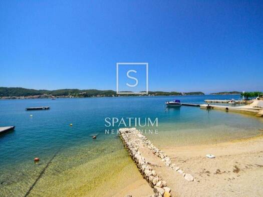 Wohnung zur Miete 700 € 2 Zimmer 53 m² Supetarska Draga, Rab Rab