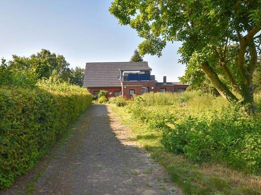 Grundstück zum Kauf 340.000 € 812 m² Grundstück frei ab sofort Quickborn 25451