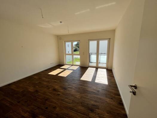 Wohnung zur Miete 816 € 2 Zimmer 56,8 m² Geschoss 2/3 frei ab 01.04.2026 Nauen 14641