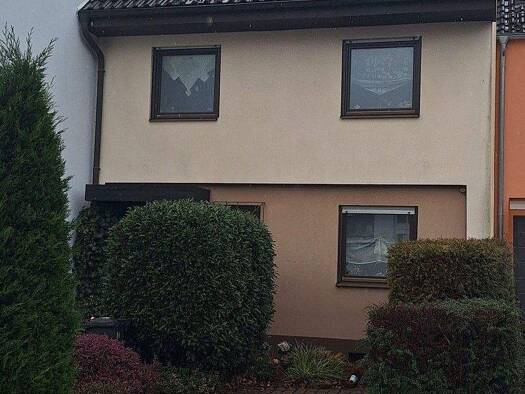 Reihenmittelhaus zum Kauf provisionsfrei 440.000 € 5 Zimmer 134 m² 211 m² Grundstück Schöllbronn Ettlingen 76275