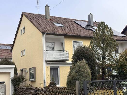 Doppelhaushälfte zum Kauf 549.000 € 5 Zimmer 122,8 m² 274 m² Grundstück Möhringen Stuttgart 70567