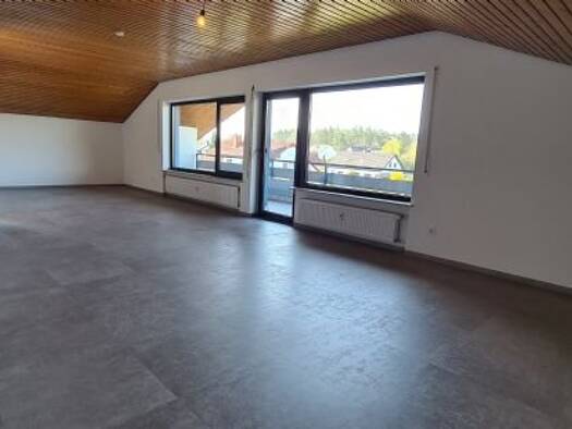 Wohnung zur Miete 720 € 3 Zimmer 121,1 m² 2. Geschoss frei ab 01.04.2026 Oscar-Stalf-Ring 28 Walldürn 74731