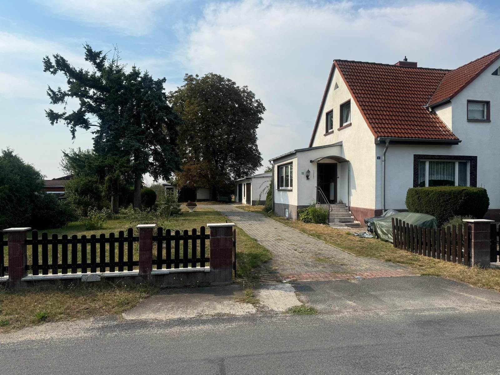 Doppelhaushälfte zum Kauf 265.000 € 4 Zimmer 100 m²<br/>Wohnfläche 1.500 m²<br/>Grundstück ab sofort<br/>Verfügbarkeit Schenkenberg Groß Kreutz (Havel) 14550