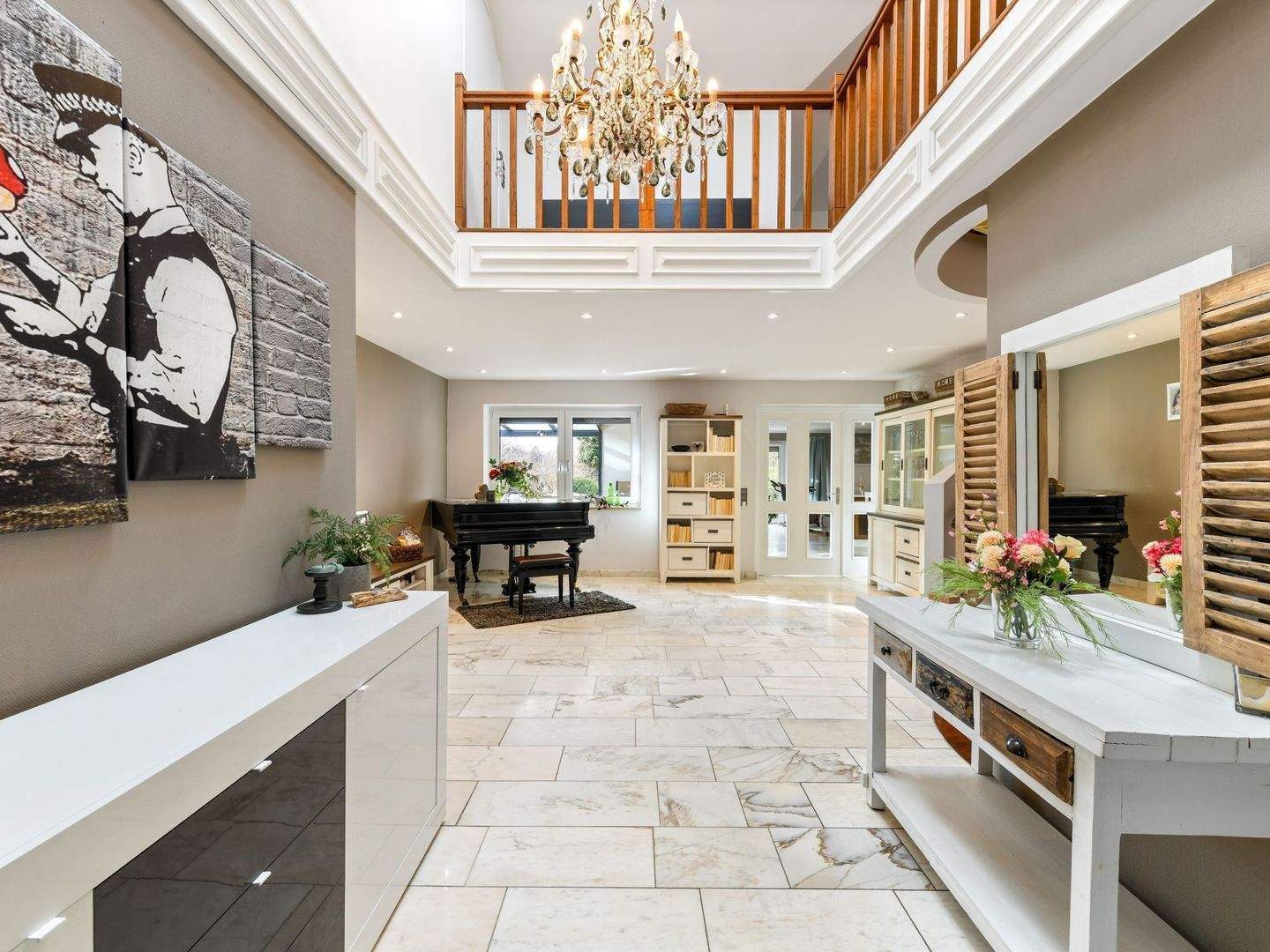 Immobilie in Leezen - Begehrte Seelage : 400 m² Wohnkomfort auf parkähnlichem Anwesen - Bild 1