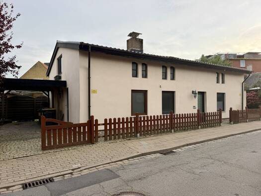 Einfamilienhaus zum Kauf 185.000 € 4 Zimmer 122,6 m² 612 m² Grundstück Wesselburen 25764