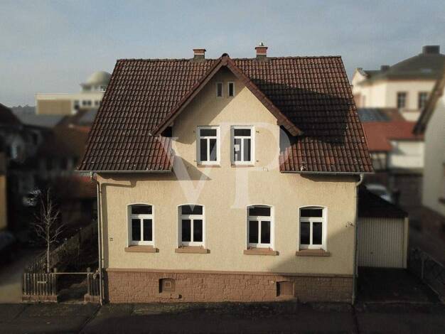 Einfamilienhaus zum Kauf 319.000 € 7 Zimmer 112,4 m² 259 m² Grundstück Büdingen 63654