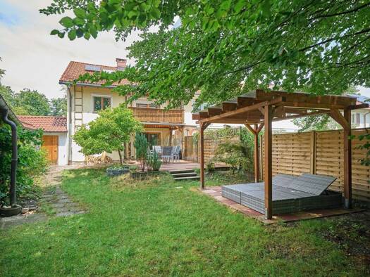Reihenendhaus zum Kauf 689.000 € 6 Zimmer 148 m² 542 m² Grundstück Geretsried Geretsried 82538