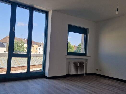 Wohnung zur Miete 950 € 3 Zimmer 108 m² 2. Geschoss frei ab sofort Alleestr. 66 Pesch Mönchengladbach 41065