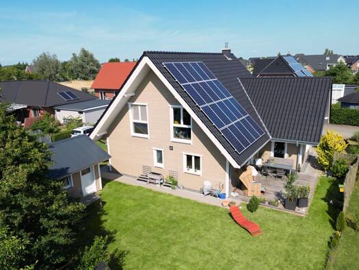 Haus zum Kauf 875.000 € 5 Zimmer 165 m² 539 m² Grundstück Sankt Peter-Ording 25826