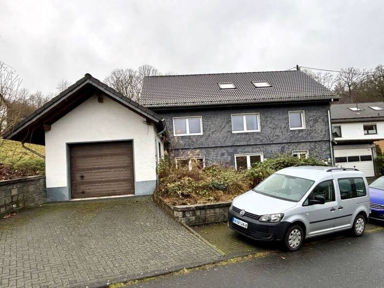 Einfamilienhaus zum Kauf provisionsfrei 195.000 € 6 Zimmer 166 m² 863 m² Grundstück Eckmannshausen Netphen 57250