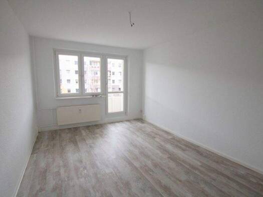 Wohnung zur Miete 359 € 3 Zimmer 59,7 m² 4. Geschoss Kattowitzer Str. 36 Südstadt Halle (Saale) 06128
