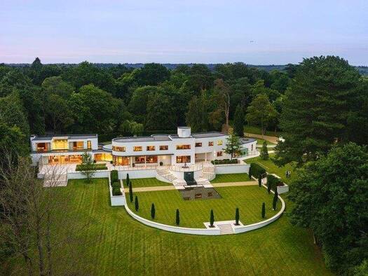 Haus zum Kauf 34.209.045 € 1.346 m² 1 m² Grundstück Virginia Water