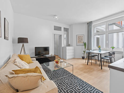 Wohnung zur Miete 1.500 € 3 Zimmer 50 m² frei ab sofort Berlin 13357