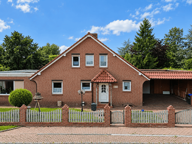 Einfamilienhaus zum Kauf 379.000 € 7 Zimmer 192 m² 904 m² Grundstück Hooksiel Wangerland 26434