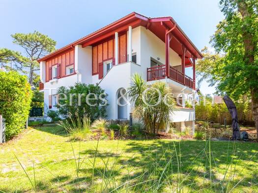 Haus zum Kauf 3.120.000 € 270 m² 1.134 m² Grundstück Hossegor Soorts-Hossegor 40150