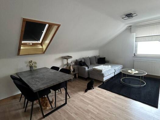 Wohnung zur Miete 700 € 3 Zimmer 70 m² Geschoss 3/3 frei ab 01.05.2026 Höfingen Leonberg 71229