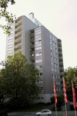 Wohnung zur Miete nur mit Wohnberechtigungsschein 399,54 € 3 Zimmer 81 m²<br/>Wohnfläche 4.<br/>Geschoss 26.10.2024<br/>Verfügbarkeit Adalbertstraße 132 Dorstfeld Dortmund 44149