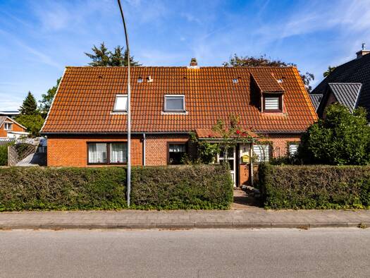 Einfamilienhaus zum Kauf 649.000 € 5 Zimmer 143 m² 800 m² Grundstück Sankt Peter-Ording 25826