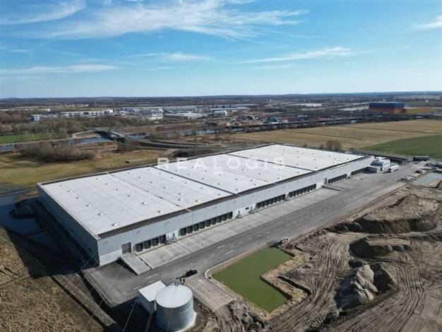 Halle/Industriefläche zur Miete - Erstbezug provisionsfrei 20.000 m² Lagerfläche teilbar ab 10.000 m² Wustermark Wustermark 14641
