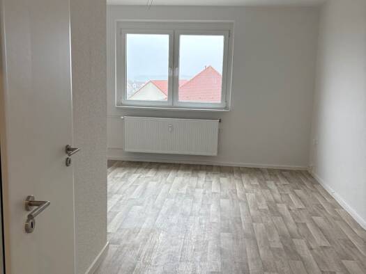 Wohnung zur Miete 370 € 3 Zimmer 59,8 m² 5. Geschoss Karl-Bartels-Straße 1 Waren Waren (Müritz) 17192