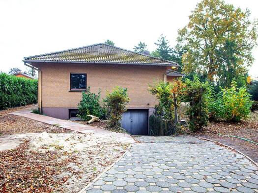 Bungalow zum Kauf 269.000 € 4 Zimmer 144 m² 1.367 m² Grundstück frei ab sofort Mittelsmoor Grasberg 28879
