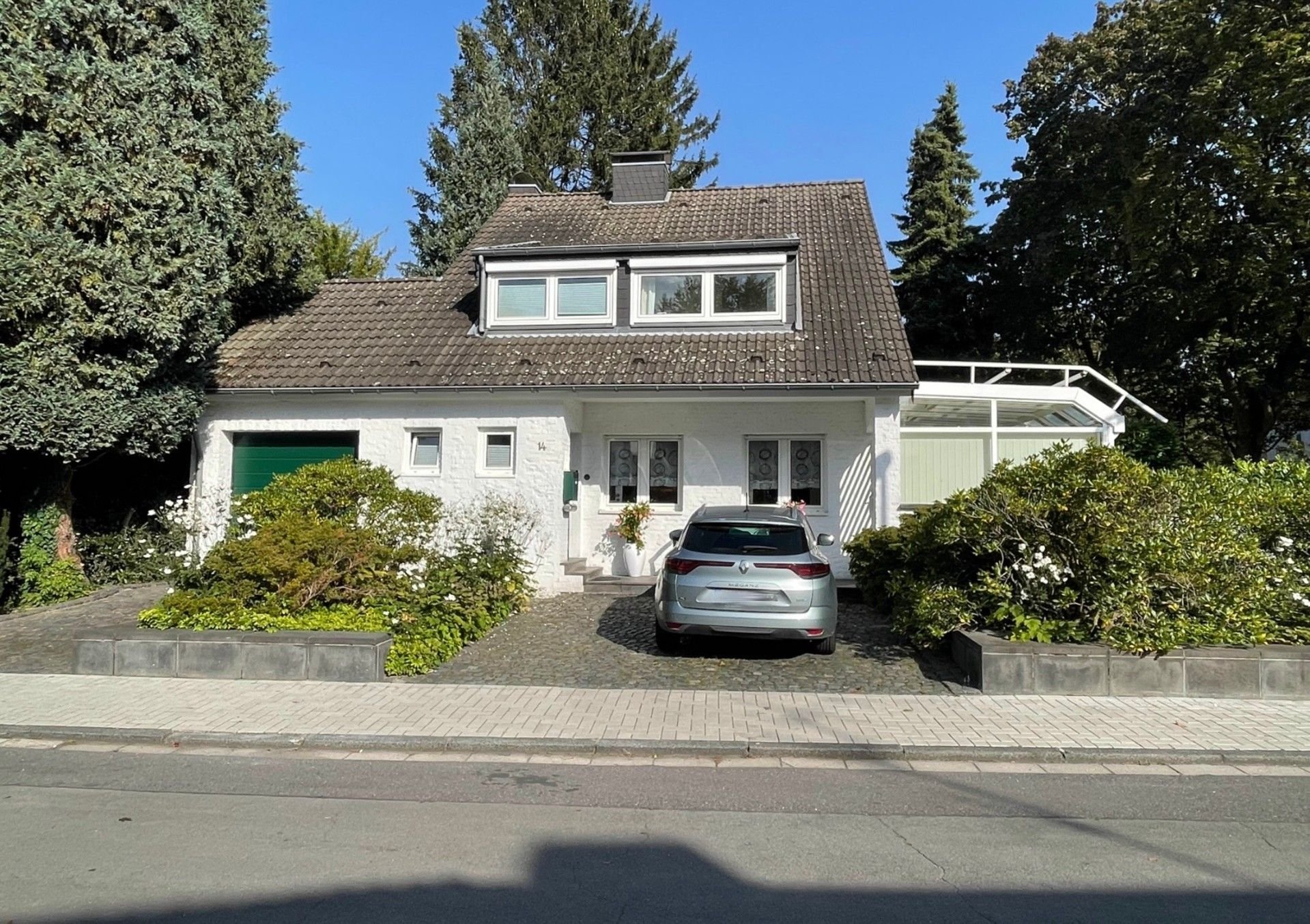 Einfamilienhaus zur Zwangsversteigerung 490.000 € 5 Zimmer 132 m²<br/>Wohnfläche 538 m²<br/>Grundstück Hermülheim Hürth 50354