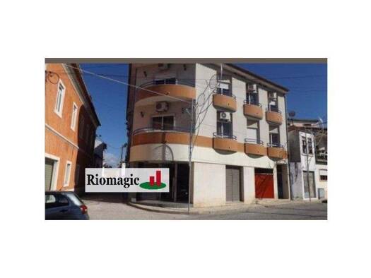 Haus zum Kauf 166.000 € 2 Zimmer 242 m² 242 m² Grundstück Vale de Santarém