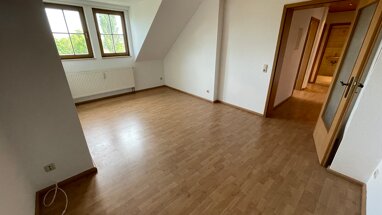 Wohnung zur Miete 270 € 2 Zimmer 44 m² 4. Geschoss frei ab sofort Rembrandtstraße 43 Zentrum 012 Chemnitz 09111