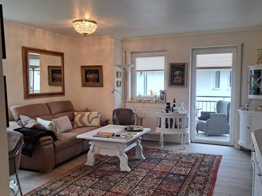 Wohnung zum Kauf provisionsfrei 378.000 € 3 Zimmer 90 m² Geschoss 2/3 Rothenburg Rothenburg ob der Tauber 91541