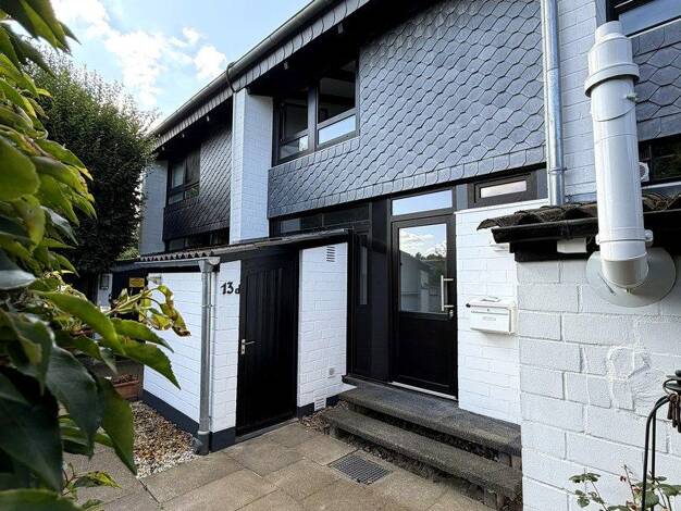 Reihenmittelhaus zur Miete 1.300 € 4 Zimmer 105 m² 140 m² Grundstück Deichhorst Delmenhorst 27753