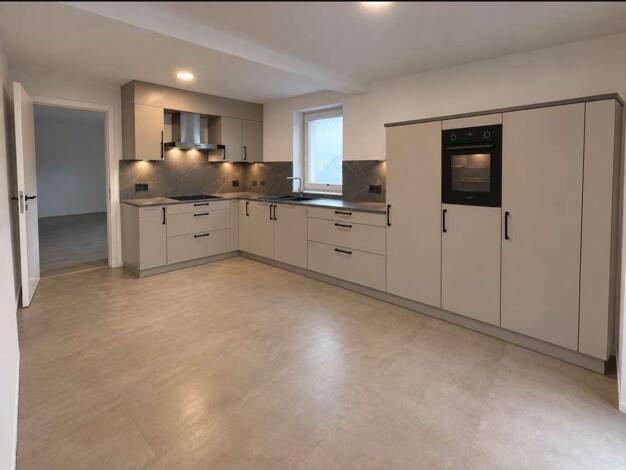 Maisonette zur Miete 1.500 € 5,5 Zimmer 135 m² Geschoss 2/2 frei ab 01.11.2026 Altingen Ammerbuch 72119